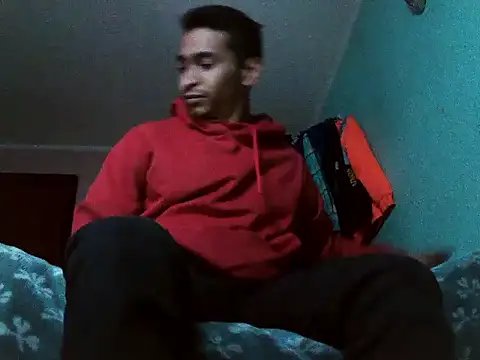 Snapshot of andrescaraballo chatting on 10/28/25, 04:38 andrescaraballo online show from 10/28/25, 04:38