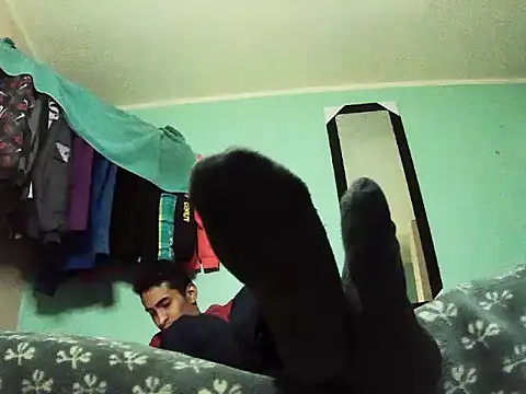 Snapshot of andrescaraballo chatting on 11/06/25, 03:07 andrescaraballo online show from 11/06/25, 03:07