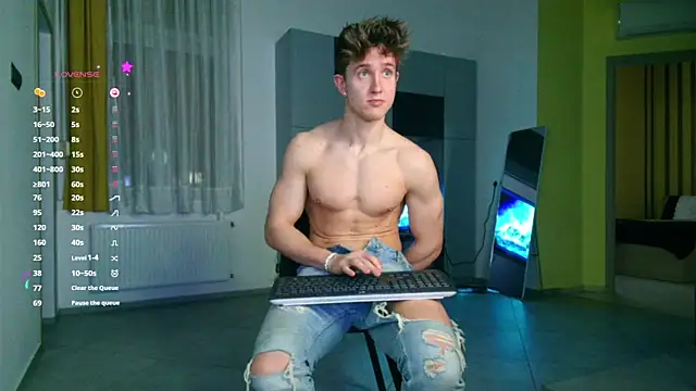 ChristianLevine  online show from 10/30/25, 05:20