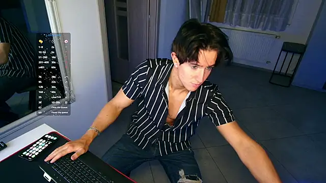 ChristianLevine  online show from 04/18/26, 05:28