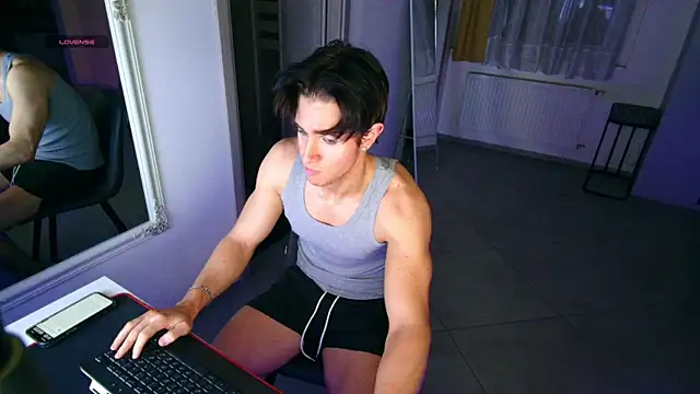 ChristianLevine  online show from 04/19/26, 05:45