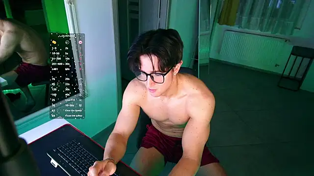 ChristianLevine  online show from 04/20/26, 06:09