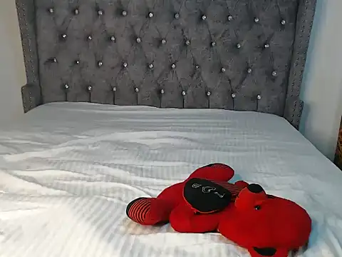 chococreamie online show from 03/12/25, 11:20