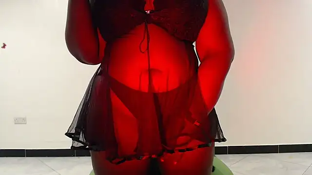 chococreamie online show from 05/13/26, 11:00