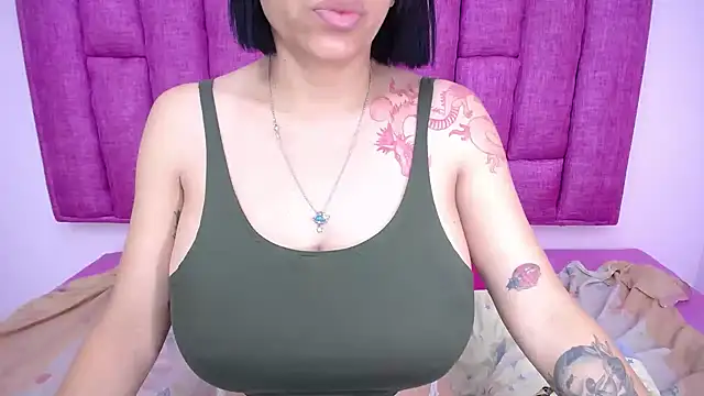 LindaKardi online show from 09/16/25, 12:28