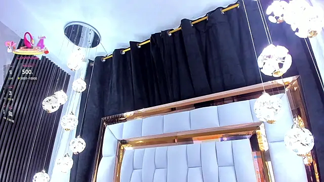 SarayRoyse online show from 02/13/26, 07:43