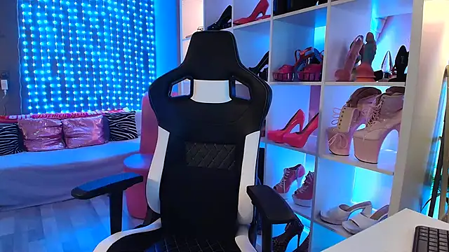 MariellaSun  online show from 03/11/25, 05:27