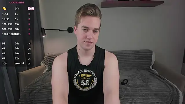 Snapshot of AustinButler chatting on 12/07/24, 08:16 AustinButler online show from 12/07/24, 08:16