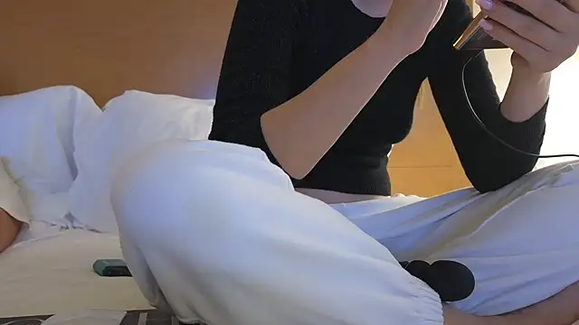 Mr-and-Mrs-Smith online show from 02/26/25, 02:36