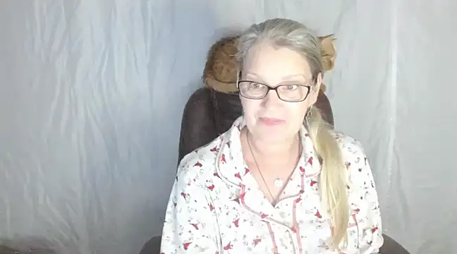 irinamaux online show from 02/27/25, 03:25