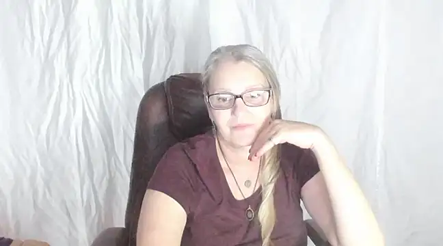 irinamaux online show from 02/27/25, 01:28