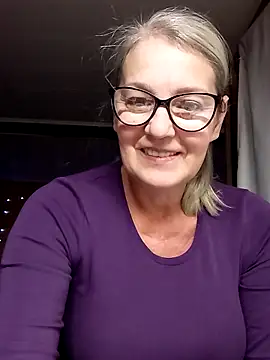 irinamaux online show from 09/30/25, 05:01