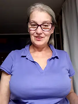 irinamaux online show from 10/04/25, 08:07