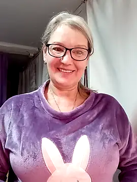 irinamaux online show from 02/03/26, 04:43