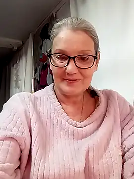 irinamaux online show from 02/13/26, 12:01