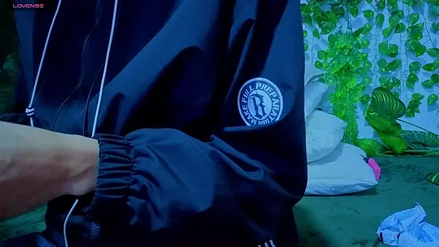 Levii Ackermann online show from 10/02/25, 01:51