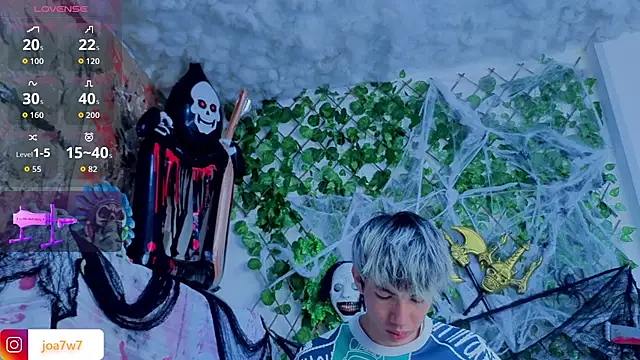 Levii Ackermann online show from 10/14/25, 02:18