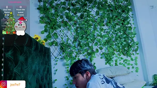 Levii Ackermann online show from 12/05/25, 07:54