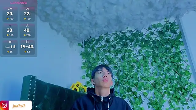 Snapshot of Levii_Ackermann chatting on 01/16/26, 02:10 Levii Ackermann online show from 01/16/26, 02:10