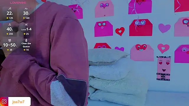 Snapshot of Levii_Ackermann chatting on 02/14/26, 02:25 Levii Ackermann online show from 02/14/26, 02:25