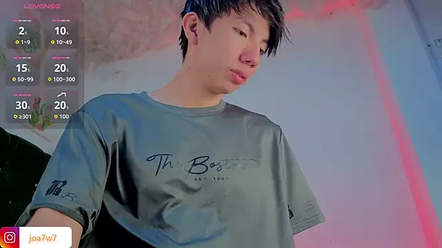 Snapshot of Levii_Ackermann chatting on 02/20/26, 06:59 Levii Ackermann online show from 02/20/26, 06:59