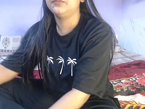 Freya nia online show from 12/10/24, 08:51