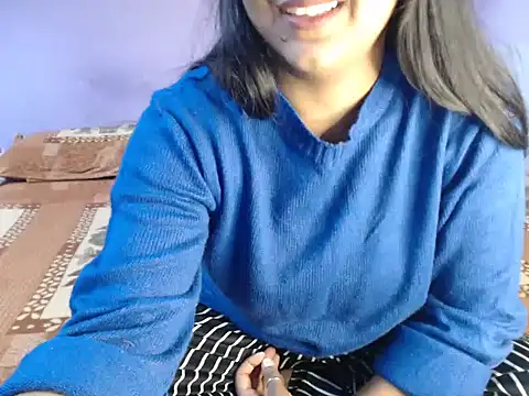 Freya nia online show from 12/24/24, 12:44