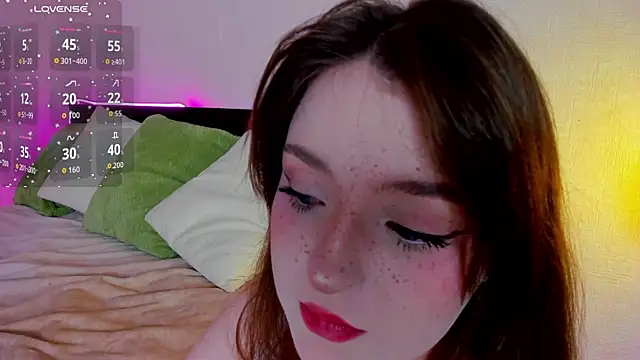 lexxxxxxi online show from 12/14/25, 06:23