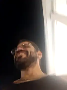 Snapshot of Zander823 chatting on 03/04/26, 04:29 Zander823 online show from 03/04/26, 04:29