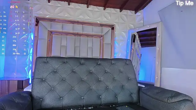 nicole cooper   online show from 10/28/25, 07:38