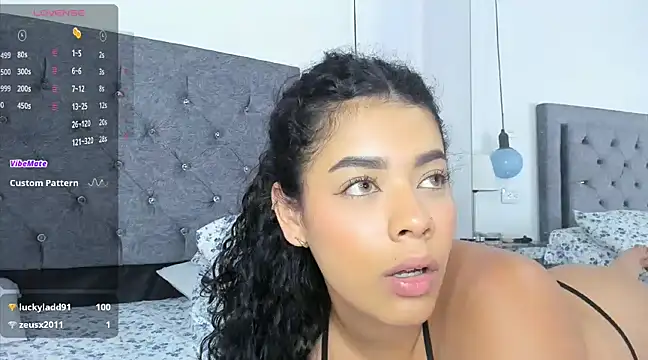 Snapshot of Meghan_taylor__ chatting on 03/19/25, 10:53 Meghan taylor online show from 03/19/25, 10:53