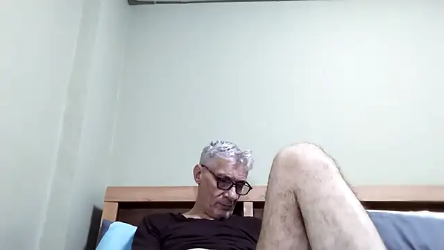 BIGUNCUTHARDCOCK online show from 10/20/25, 01:55