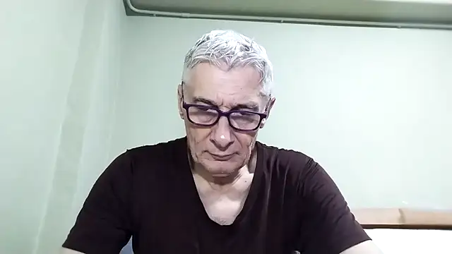 BIGUNCUTHARDCOCK online show from 12/05/25, 01:25