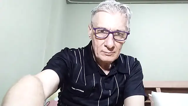 BIGUNCUTHARDCOCK online show from 12/22/25, 12:29