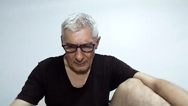 BIGUNCUTHARDCOCK online show from 04/09/26, 07:58