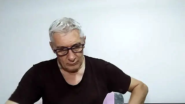 BIGUNCUTHARDCOCK online show from 04/20/26, 12:57