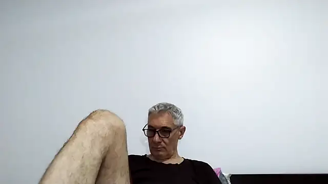 BIGUNCUTHARDCOCK online show from 04/21/26, 02:51