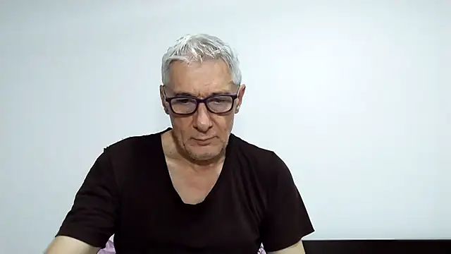 BIGUNCUTHARDCOCK online show from 04/21/26, 11:51