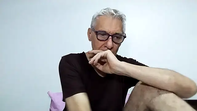 BIGUNCUTHARDCOCK online show from 04/24/26, 12:35