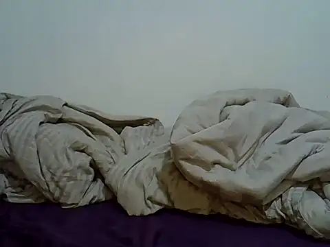 Giannah01 online show from 09/28/25, 12:05