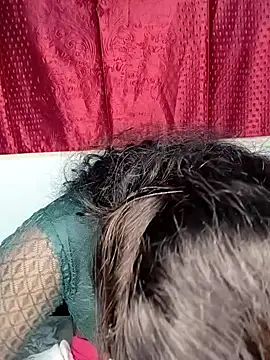 Snapshot of tamilachi4u chatting on 12/29/24, 03:46 tamilachi4u online show from 12/29/24, 03:46