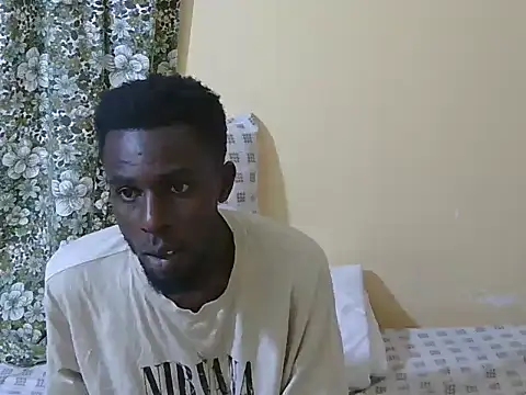 Snapshot of large_blackdick chatting on 10/07/25, 03:09 large blackdick online show from 10/07/25, 03:09