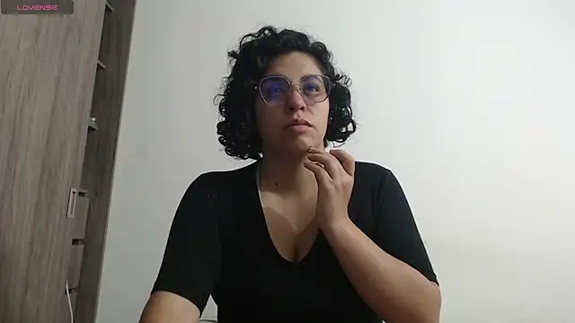 Anne purple online show from 12/05/25, 04:47