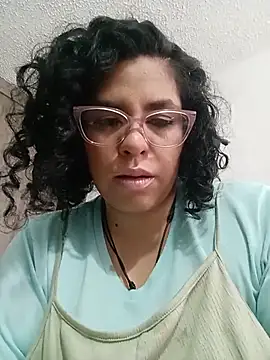 Anne purple online show from 06/16/26, 02:41