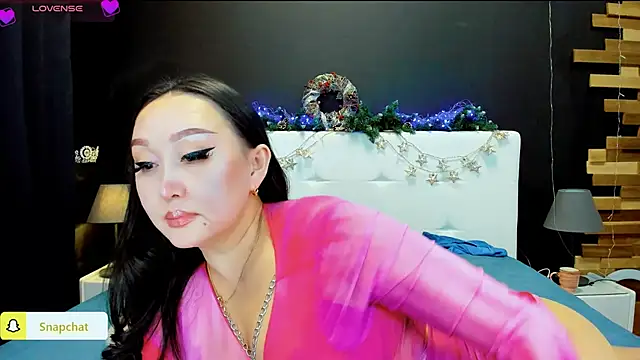 Snapshot of Julianna_Jami chatting on 01/12/25, 05:22 Julianna Jami online show from 01/12/25, 05:22