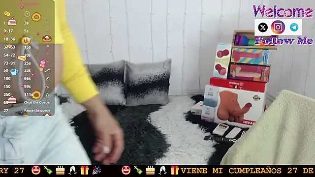 Snapshot of SofiaMadisson chatting on 01/21/25, 01:22 SofiaMadisson online show from 01/21/25, 01:22