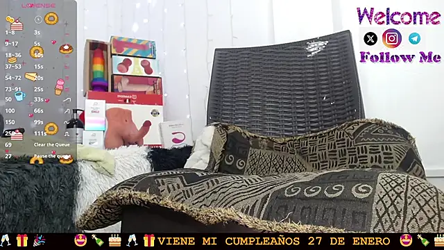 Snapshot of SofiaMadisson chatting on 01/21/25, 07:28 SofiaMadisson online show from 01/21/25, 07:28