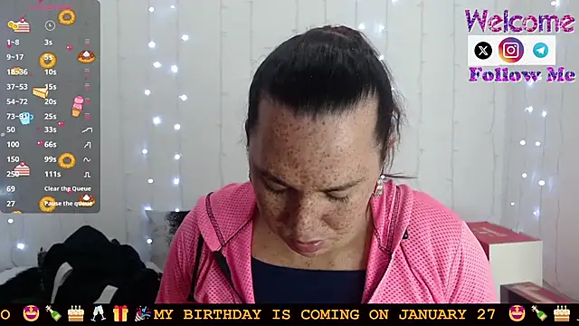 Snapshot of SofiaMadisson chatting on 01/24/25, 01:25 SofiaMadisson online show from 01/24/25, 01:25