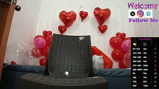 Snapshot of SofiaMadisson chatting on 02/08/25, 02:38 SofiaMadisson online show from 02/08/25, 02:38