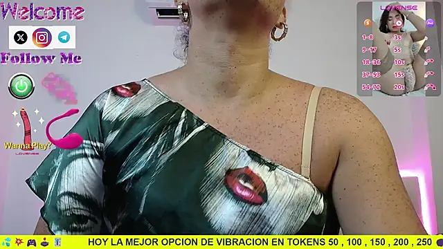 Snapshot of SofiaMadisson chatting on 03/15/25, 03:48 SofiaMadisson online show from 03/15/25, 03:48